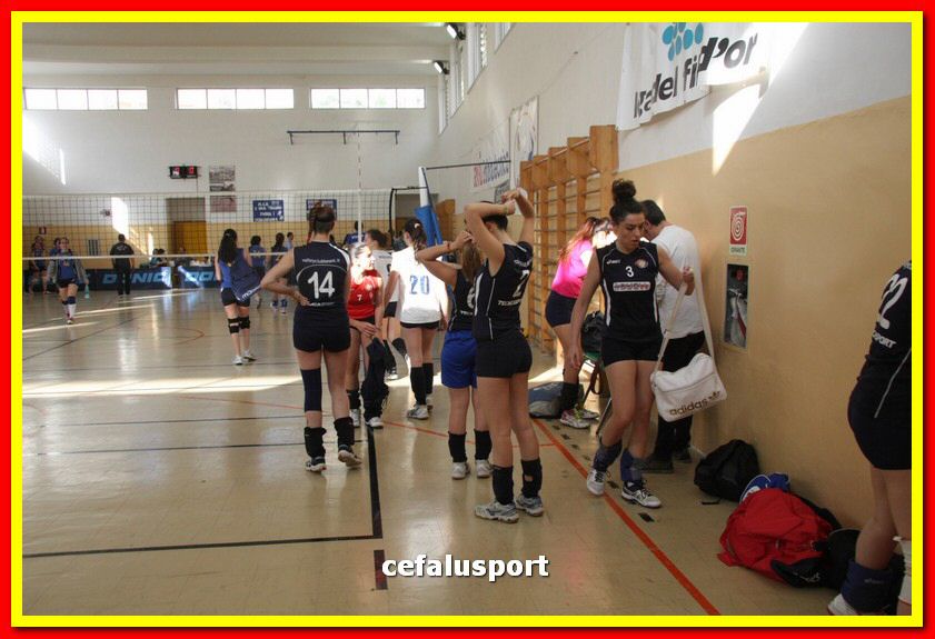 150523 volley 169_tn.jpg